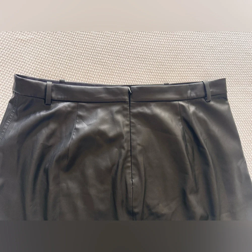 J. CREW 17” Black Faux Leather Mini Skirt